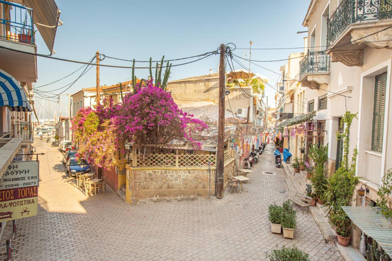 Matilda Central Apartment Aegina ภายนอก รูปภาพ