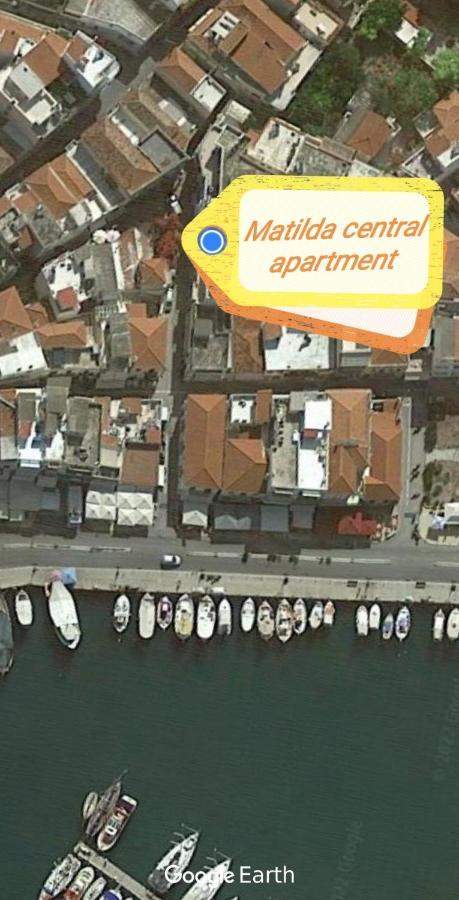 Matilda Central Apartment Aegina ภายนอก รูปภาพ